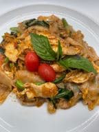 Best Drunken Noodle in New York, NY